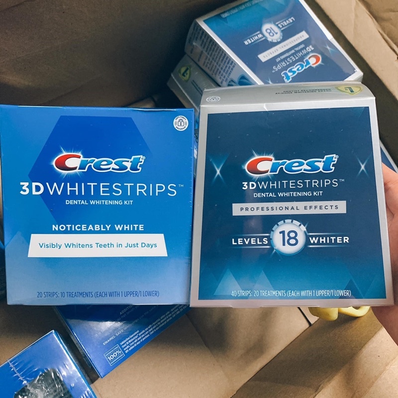 Miếng dán Crest 3D White strips làm trắng răng hiệu quả, an toàn