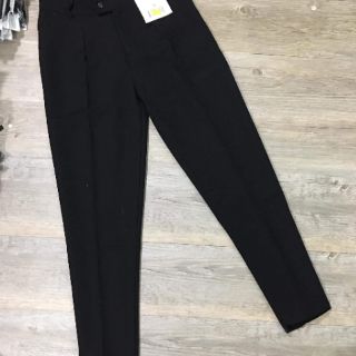Baggy vạt lệch