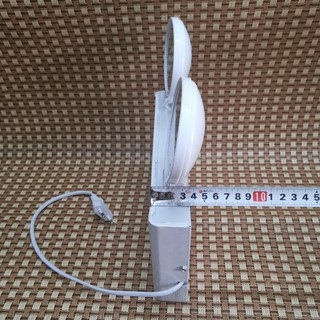 ĐÈN LED CHIẾU SÁNG KHI MẤT ĐIỆN ĐỘT NGỘT
