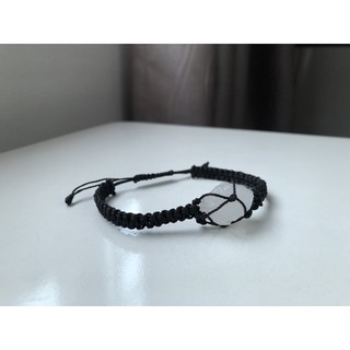 Vòng tay macrame handmade moonstone