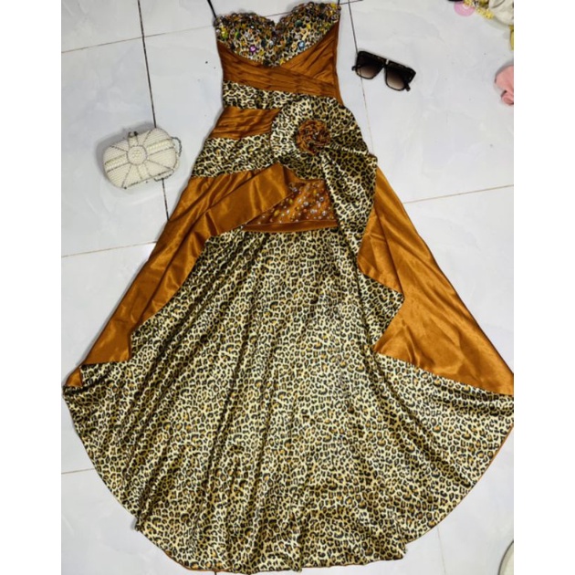 đầm dạ hội đính đá