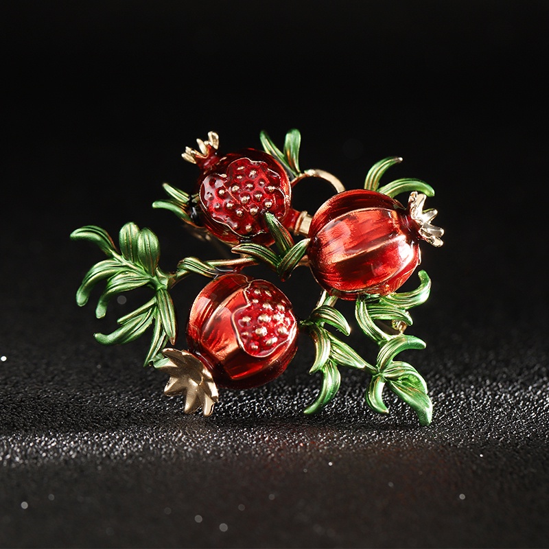 Ghim Cài Áo Hình Hoa Trà Cao Cấp Chống Chói Thiết Kế Phù Hợp Với Nữ