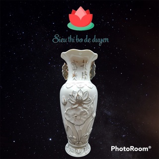 Lọ hoa sứ men vàng hoa sen