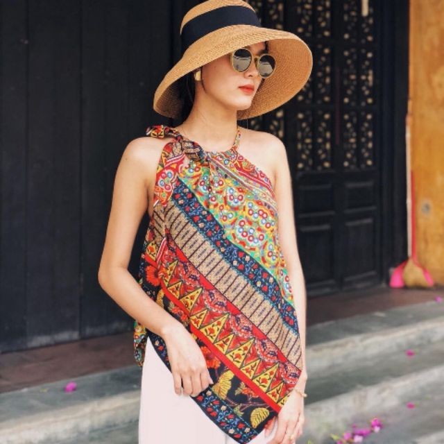 Áo Yếm Thổ Cẩm Vạt Xéo Phối Nơ