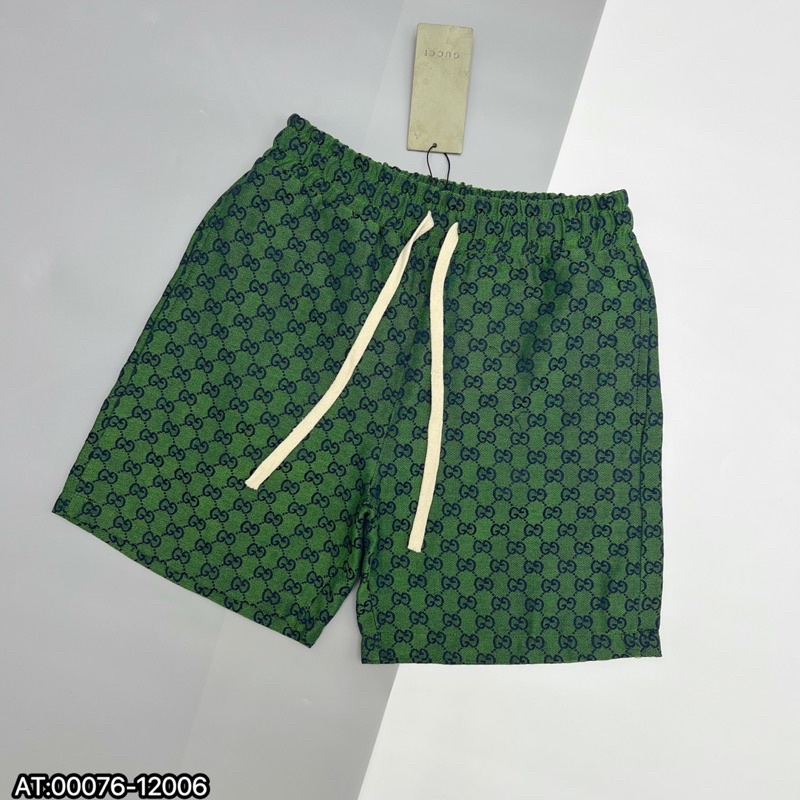 Quần Short Gucci logo Thêu màu xanh lá cực chất