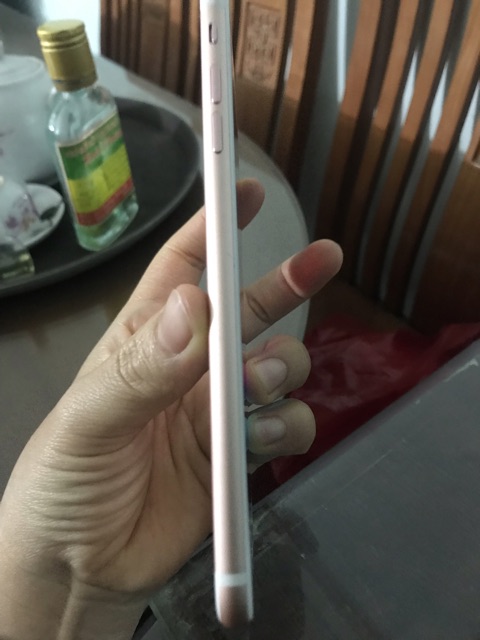 Điện thoại iPhone 7 plus Quốc tế 32g đẹp 99%