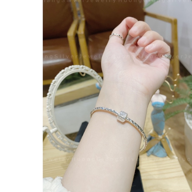 Vòng tay khoá bấm Bạc s925