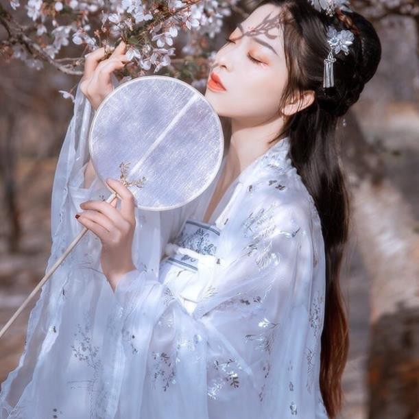 🌺  Hán phục Vân Hạc kèm áo choàng thắt ngực 3 màu