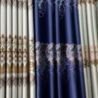 Rèm ri đô căng thẳng đặt móc rộng 1m cao 2 m
