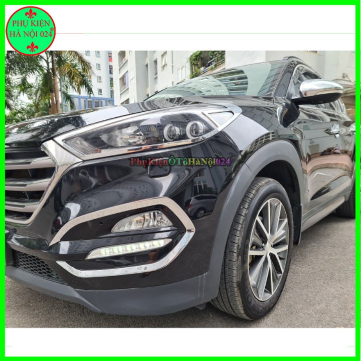 Ốp Viền Đèn Gầm Trước Xe Mạ Crom Tucson 2016 2017 2018