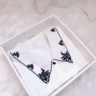 Áo SƠ MI CỔ THÊU