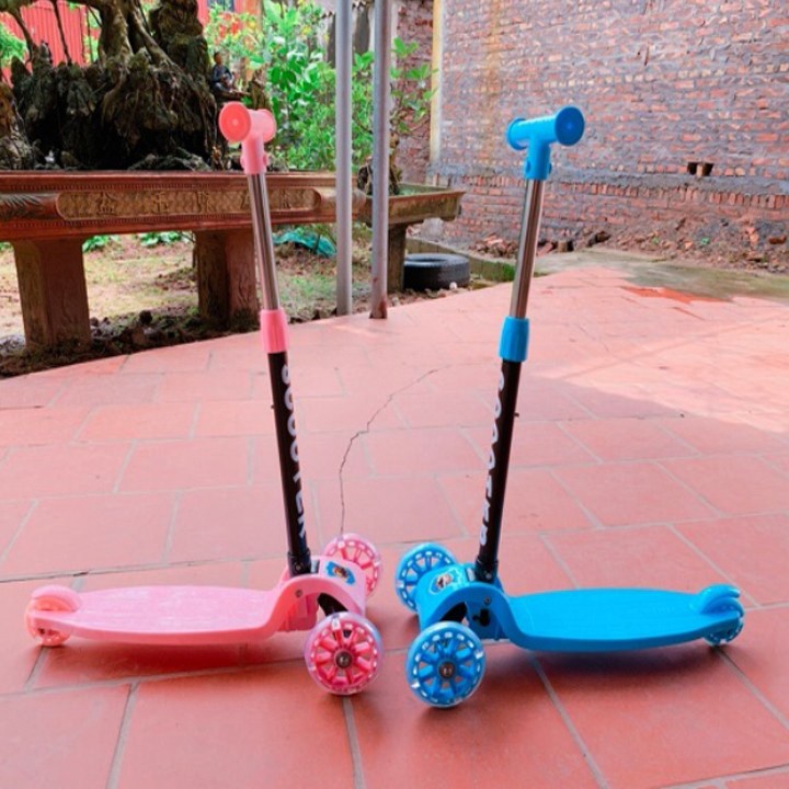 Xe Trượt Scooter 3 Bánh - Xe Đẩy Cho Bé Tập