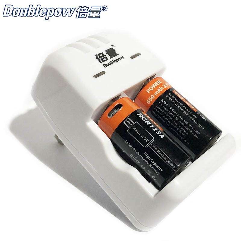 Bộ Sạc Pin Doublepow DP-K06 Kèm 02 Pin Sạc DP-CR123A 650mAh Cao Cấp