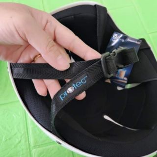 Mũ bảo hiểm protec