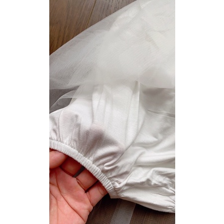 Đầm ren mềm mại xinh xắn OBEAH cho bé 7-14kg.