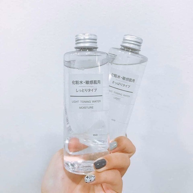 Toner muji light moist