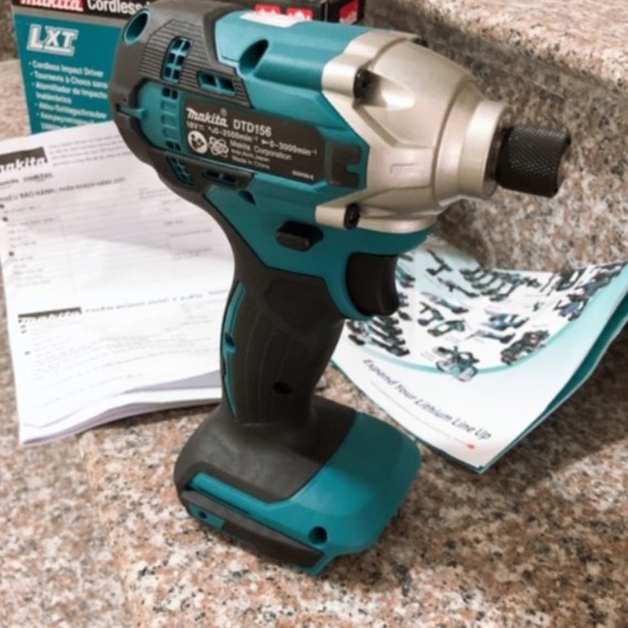 BN. Máy bắn vít Makita 18v chính hãng DTD156Z.