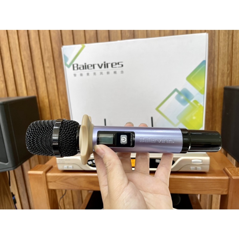 Micro không dây Baiervires BS-970 chính hãng rất cao cấp.Tặng bộ pin sạc