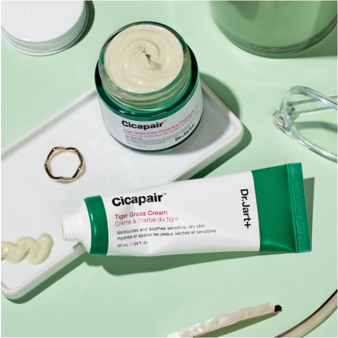 Kem dưỡng chống nắng phục hồi da Dr. Jart+ Cicapair Tiger Grass Color Correcting Treatment