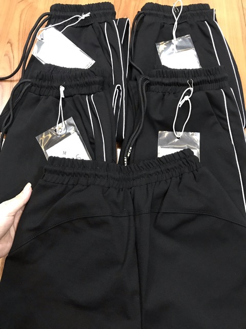 Quần jogger 2 sọc nhí, chất mỳ Hàn cao cấp | BigBuy360 - bigbuy360.vn