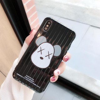 Ốp Lưng IPHONE Sọc Nổi Mặt Gấu Kaws