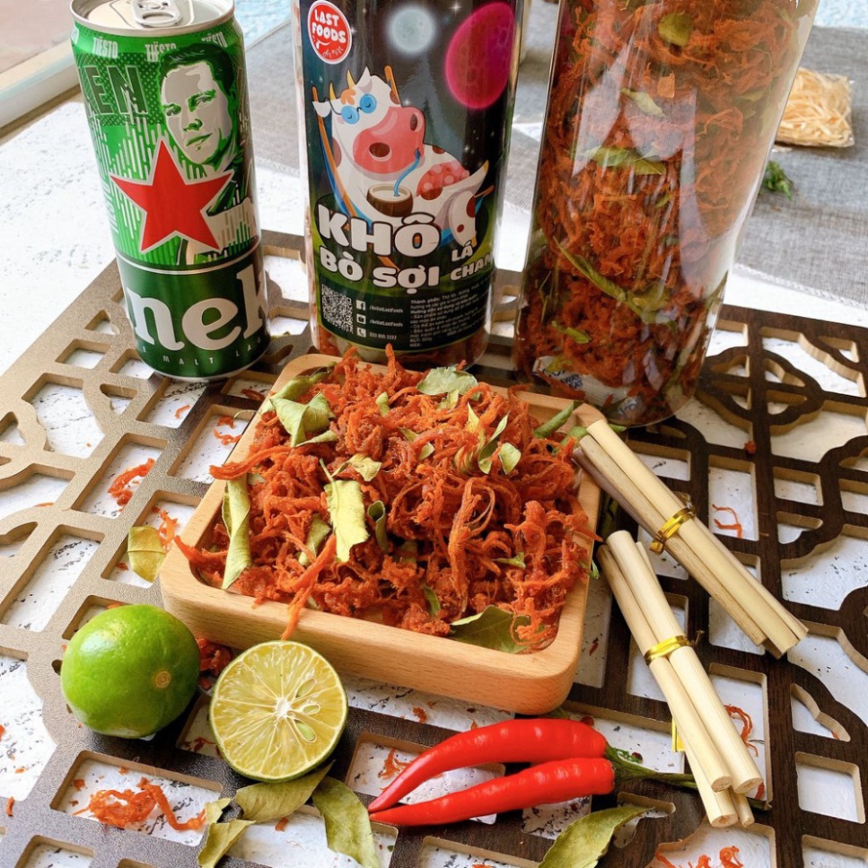 Bò khô sợi  lá chanh 300g cay vừa , ăn vặt MẸ ỐC  với các món đồ ăn vặt các miền giá rẻ
