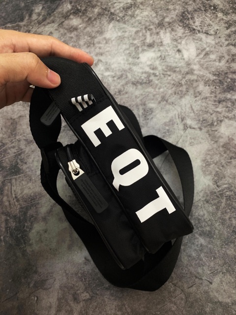 Mini bag EQT màu đen | BigBuy360 - bigbuy360.vn