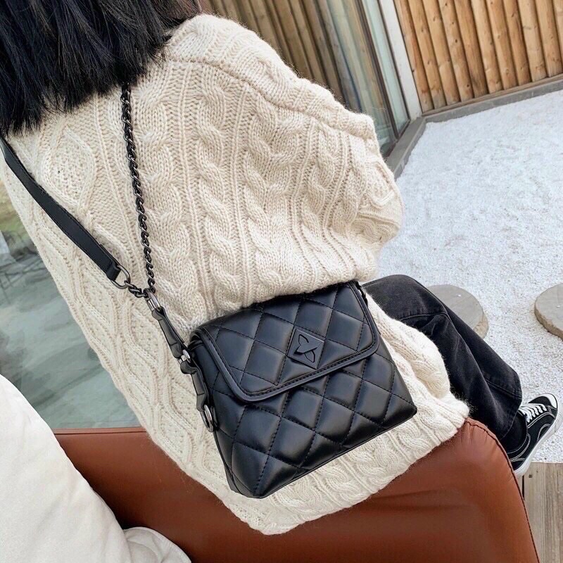 Túi đeo chéo nữ trần trám khóa xoay thời trang TIMIBAGS TM010