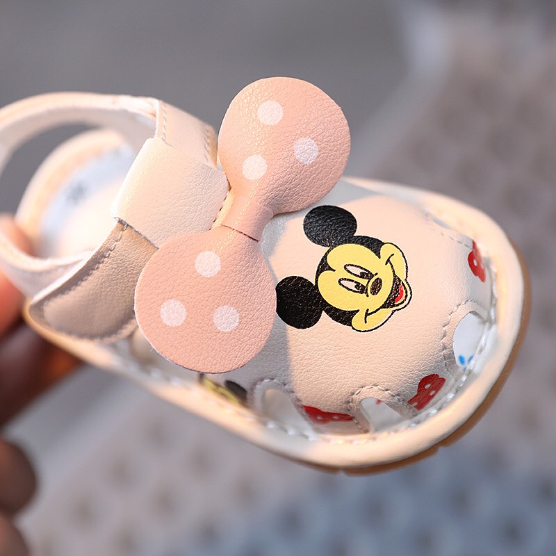 Sandal cho bé gái - Giày tập đi cho bé gái từ 6-18 tháng  đế mềm hoạt hình mickey  (A1) (sz15 - sz19)