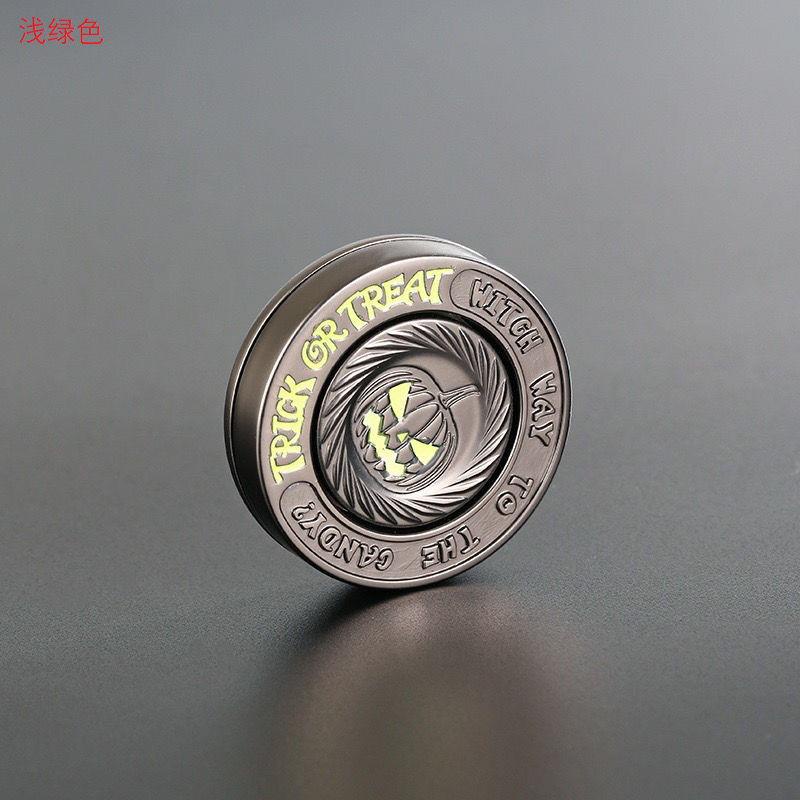 Con Quay Đồ Chơi fidget spinner BằNg HợP Kim Titan HìNh Bí Ngô / Quả Bí Ngô Hai MàU