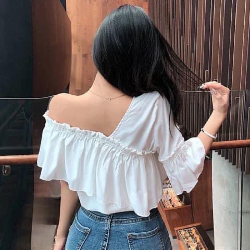 Áo trễ vai tay bèo tiểu thư /hàng sẵn | BigBuy360 - bigbuy360.vn