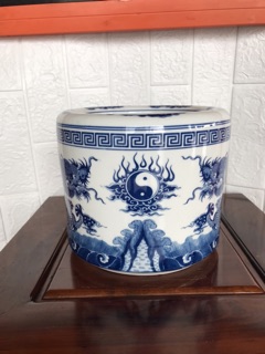 Bát hương sứ thờ Lộc Phát