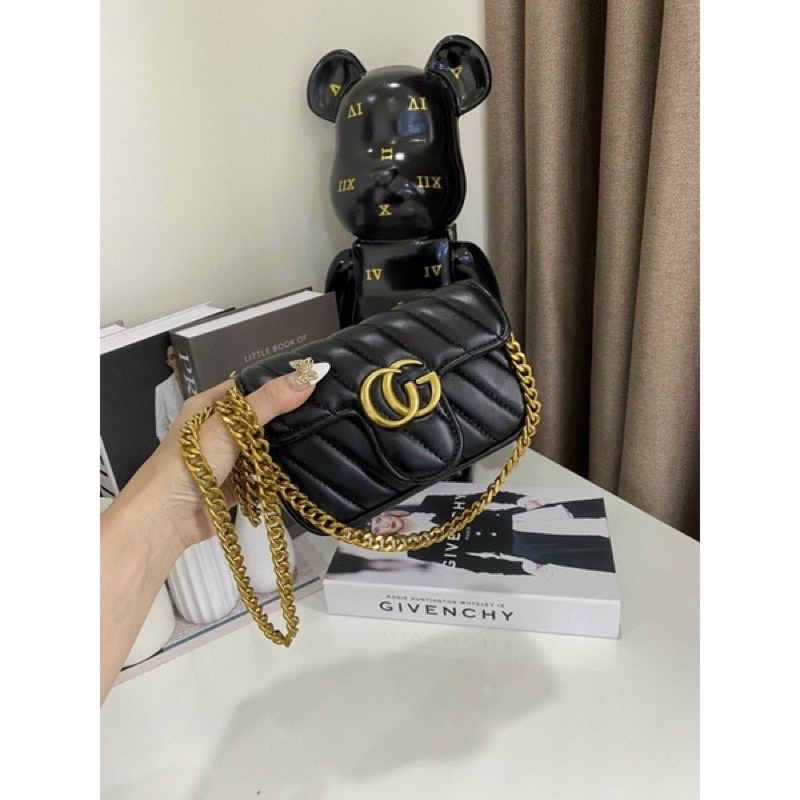 Túi đeo chéo chư G size 19cm 2 màu xinh xẻo