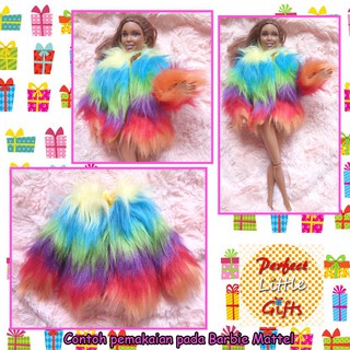 Áo khoác lông màu cầu vồng xinh xắn cho búp bê barbie