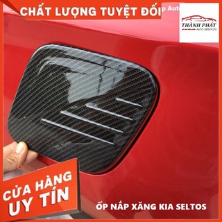 Kia Seltos, Ốp Nắp Xăng Carbon Kia Seltos 2020 2021 Vân Carbon Cao Cấp