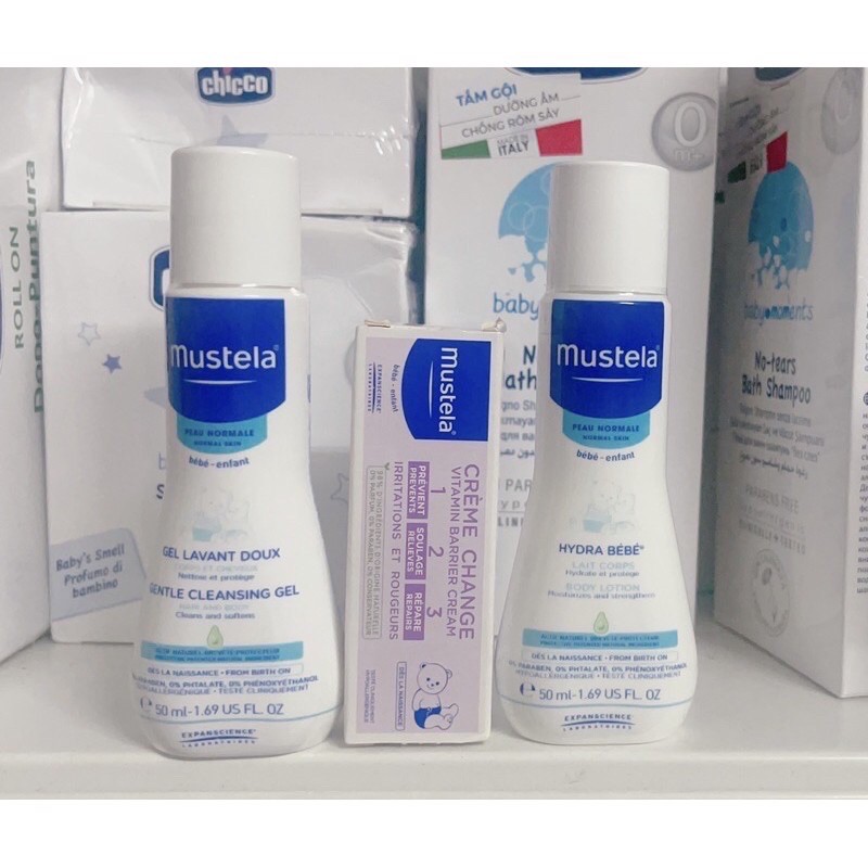 Set Du Lịch Mustela Mini Sữa Tắm, Kem Dưỡmg Ẩm Bà Kem Hăm Tã