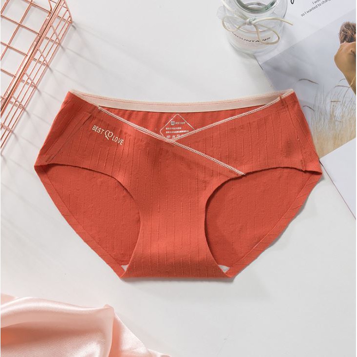 Quần Lót Cotton Kháng Khuẩn Giấu Viền Cạp Chéo P157