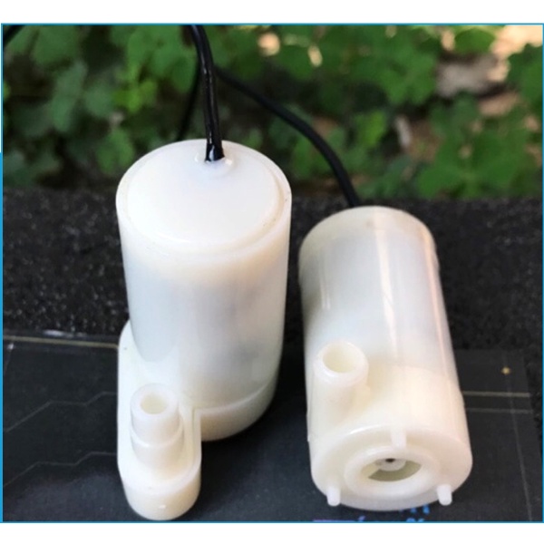 Máy bơm nước mini DC 3v-5v bơm chìm thân đứng dùng cho bể cá mini , thay thế bơm máy rót rượu