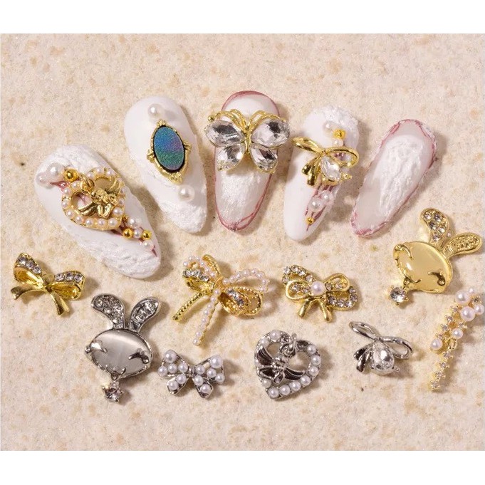 Charm Bướm , Mặt Thỏ Đính Móng