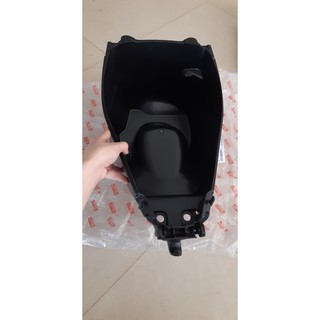 Thùng đồ (Cốp) Luvias Yamaha