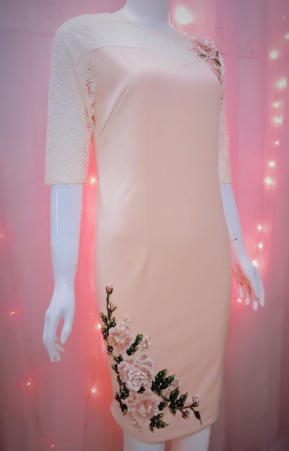 Đầm trung niên đính phale cao cấp