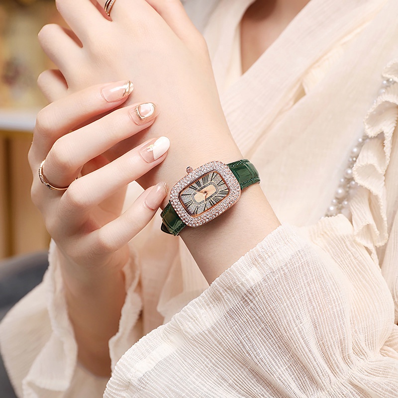 Đồng Hồ Đeo Tay Máy Quartz Đính Kim Cương Nhân Tạo Màu Xanh Lá Đơn Giản Cho Nữ