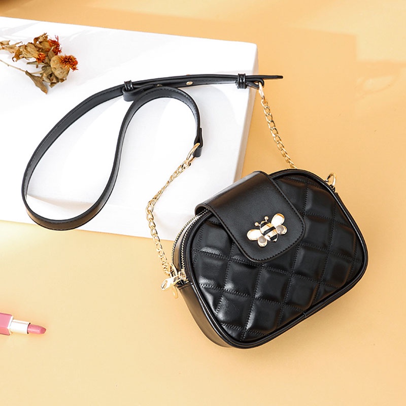 Túi đeo chéo IELGY phối hình thoi có dây xích thời trang dành cho nữ