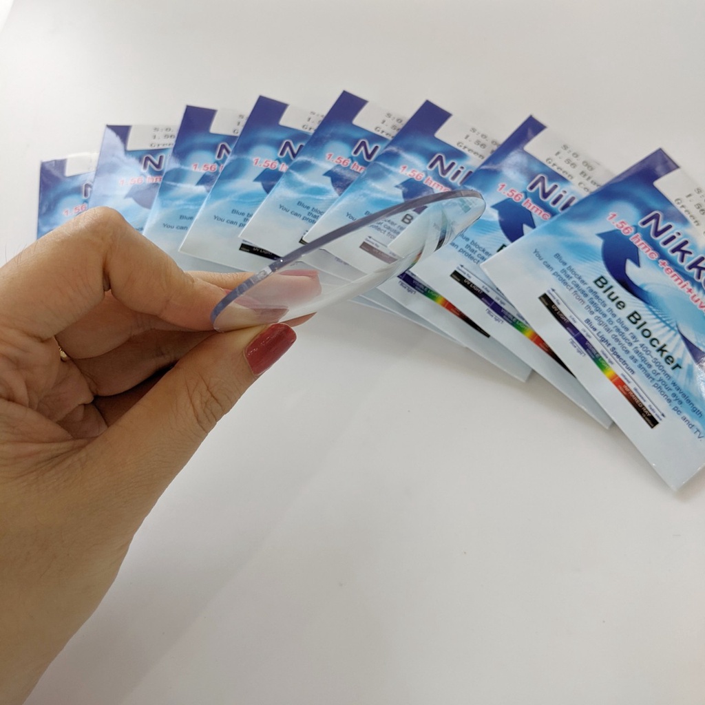 Kính lọc ánh sáng xanh chống xước chống uv chống bức xạ chiết suất 1.56
