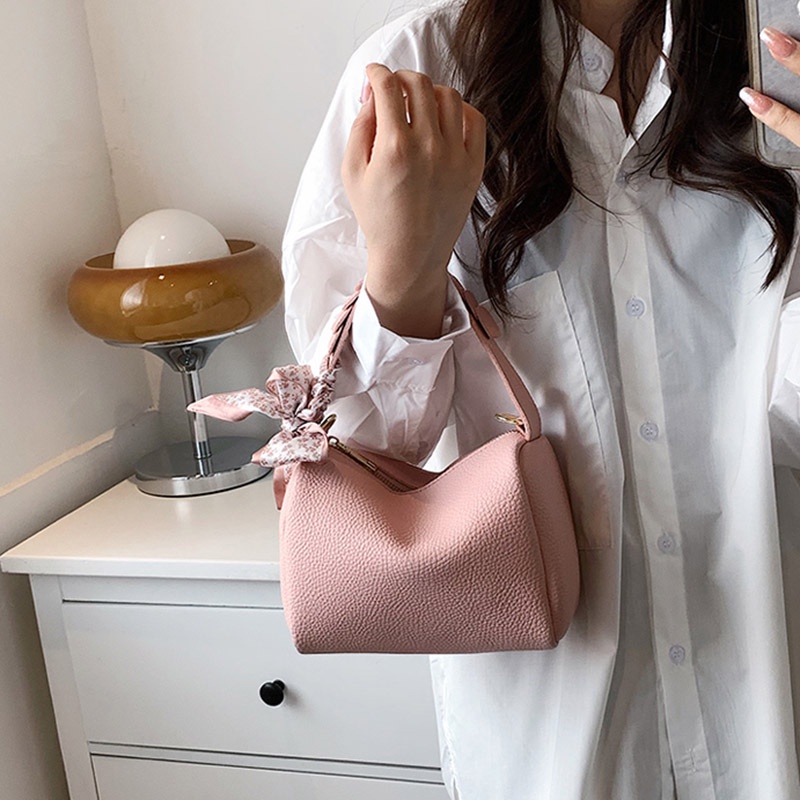 IELGY High-quality simple hand-held lady's silk scarf messenger bag