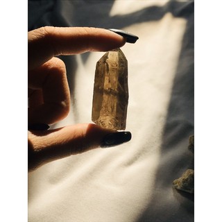 Smoky Quartz - ĐÁ THÔ THANH TẨY