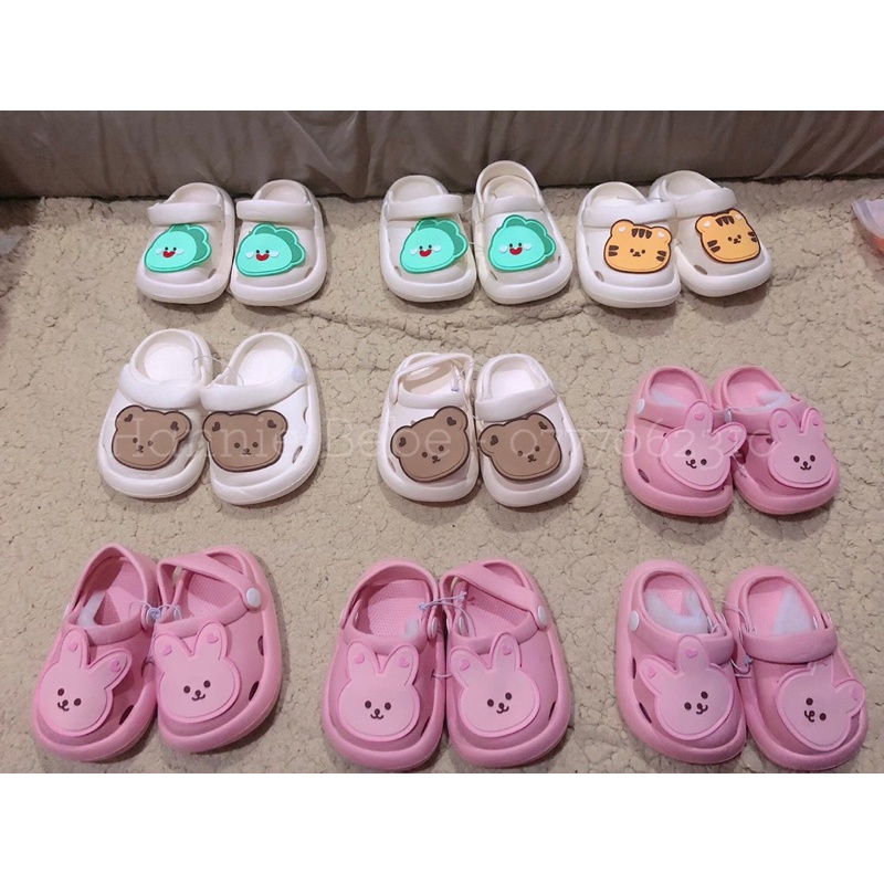 Dép Sục Charm Gấu, Thỏ Phong Cách Hàn Quốc Cho Bé
