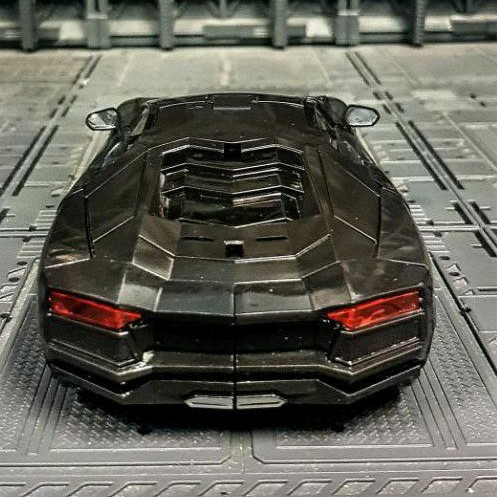 Mô hình Transformers Lockdown - Virtual Toys VT-01