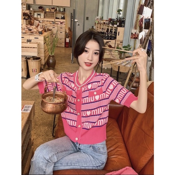 Áo len chữ ngắn tay , áo mongtoghi cúc dọc siêu sịn sò _ThaoVanShop