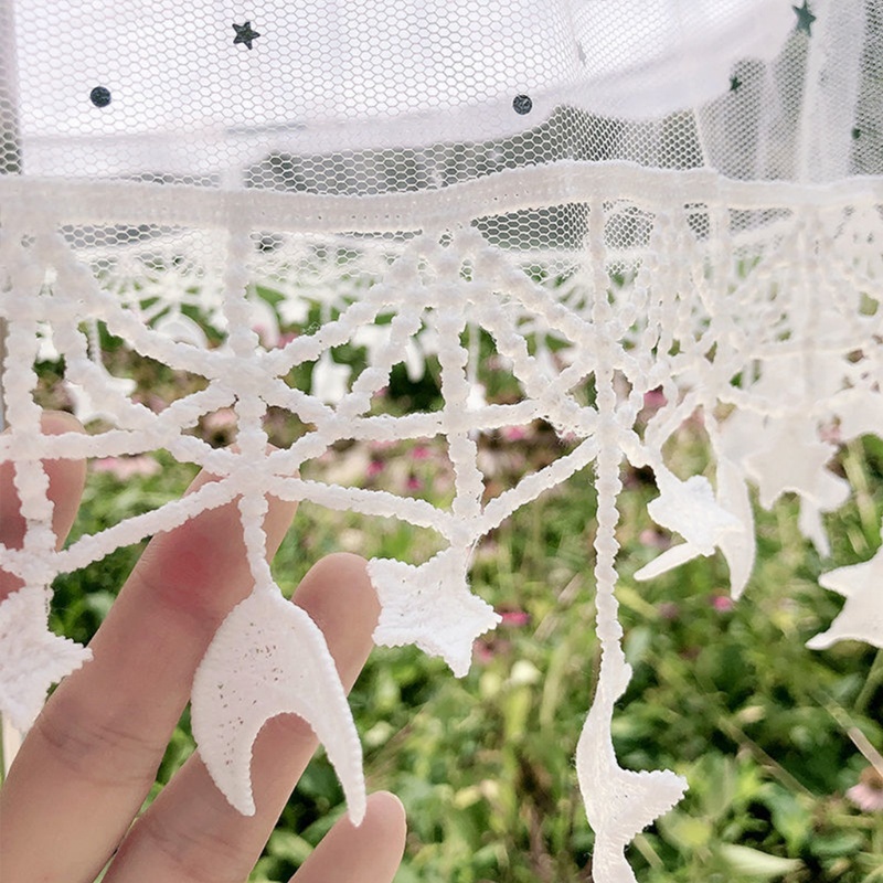 Chân Váy Tulle 2 Vòng Viền Tua Rua Đính Ngôi Sao Mặt Trăng Màu Trắng Phong Cách Lolita